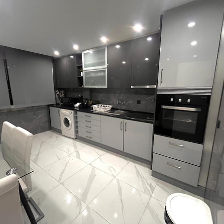 N3 Apartment Amadora Eksteriør billede