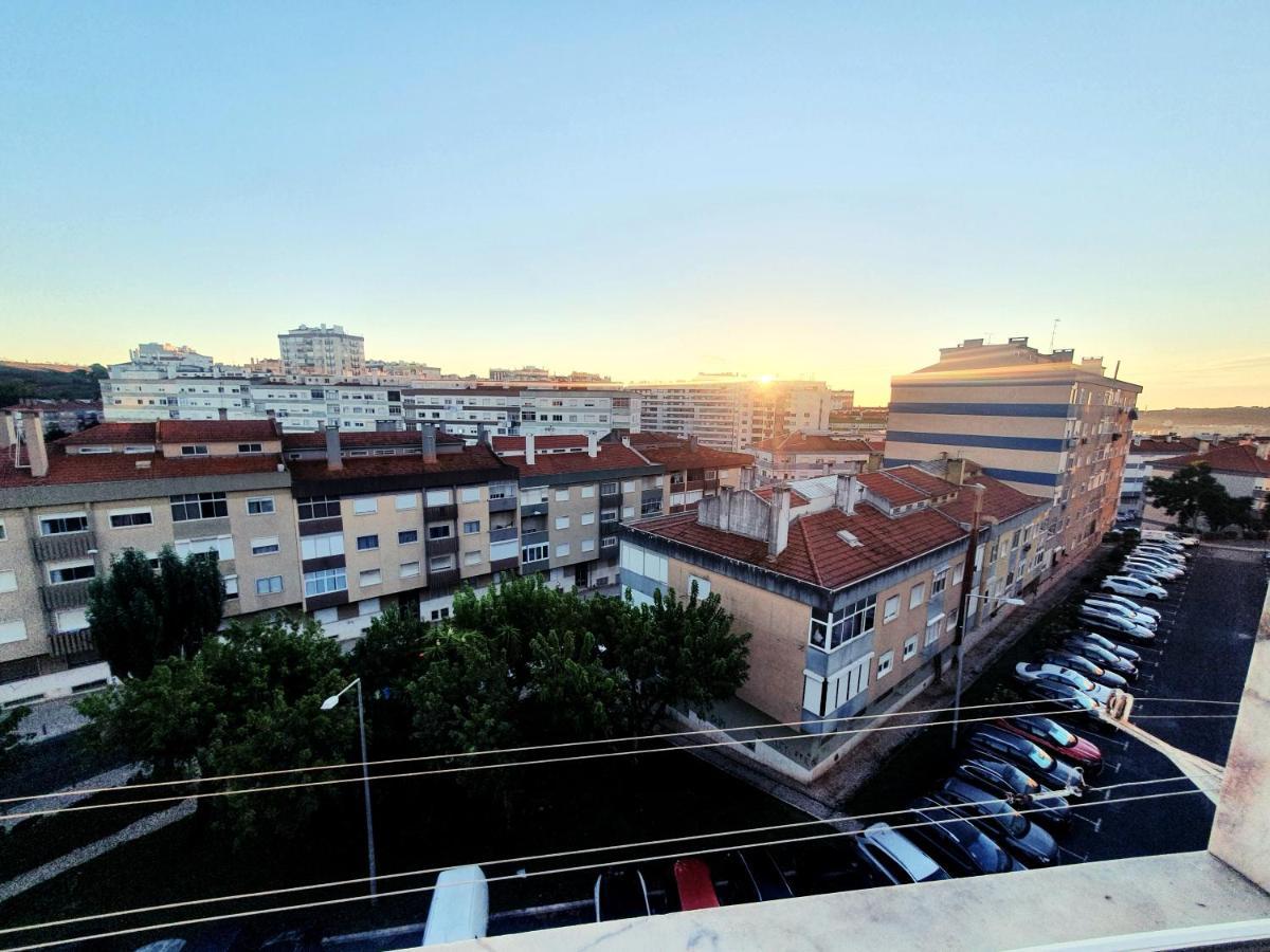 N3 Apartment Amadora Eksteriør billede